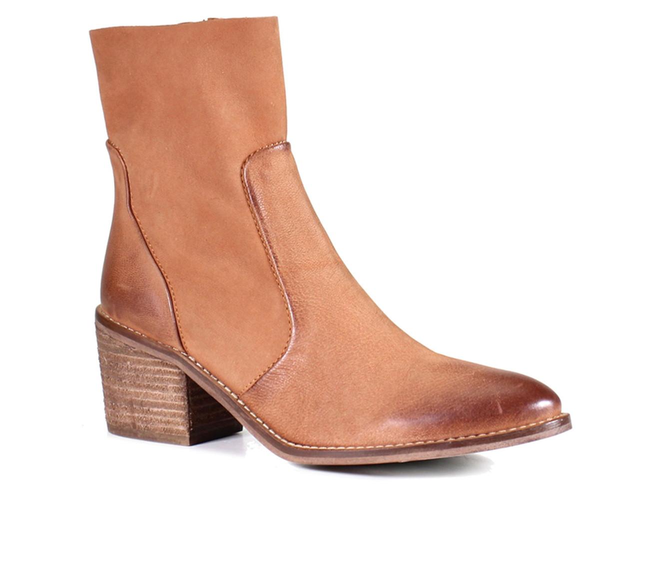 Women's DIBA TRUE Majes Tic Booties