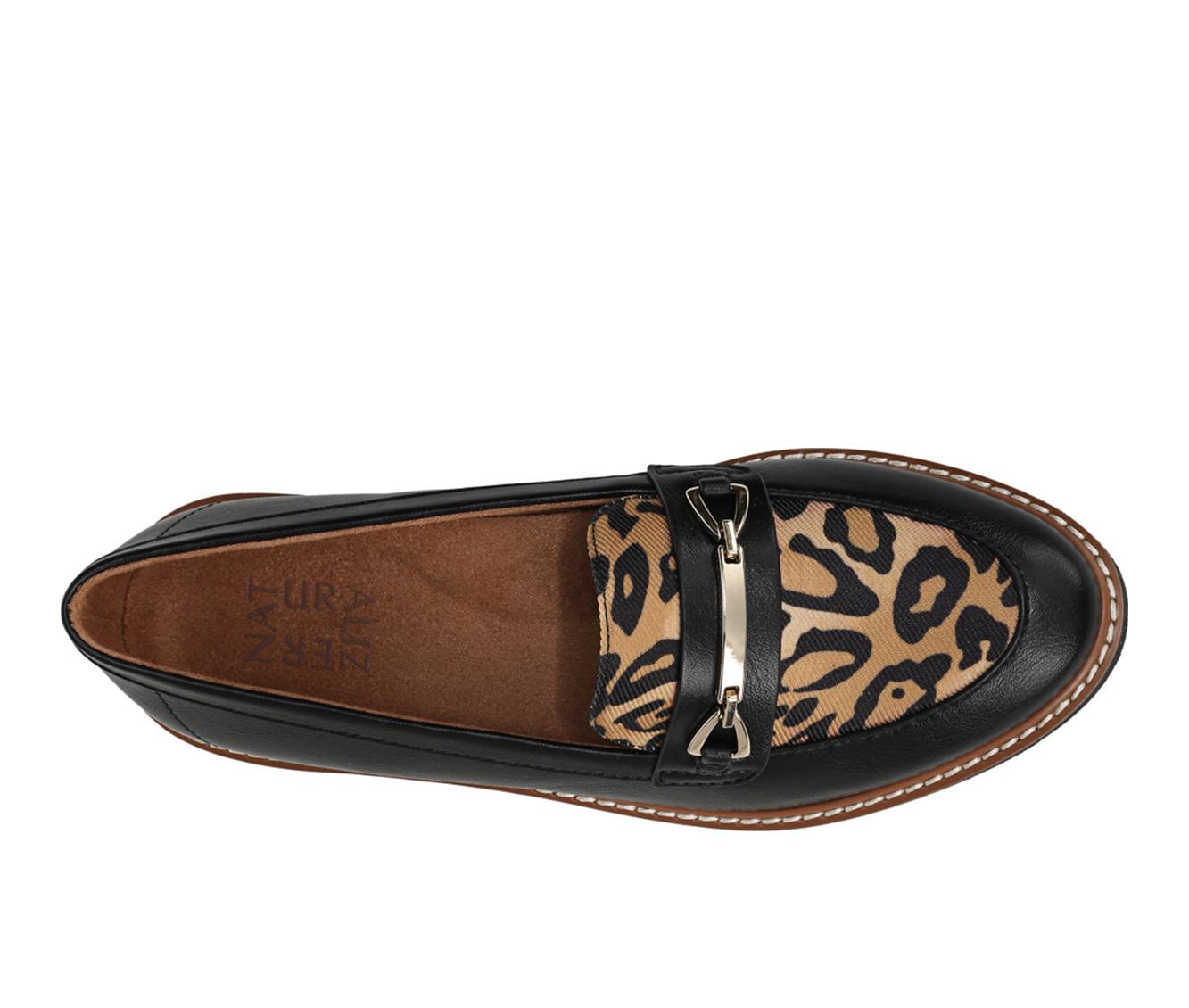 Women's Naturalizer Elin Loafers