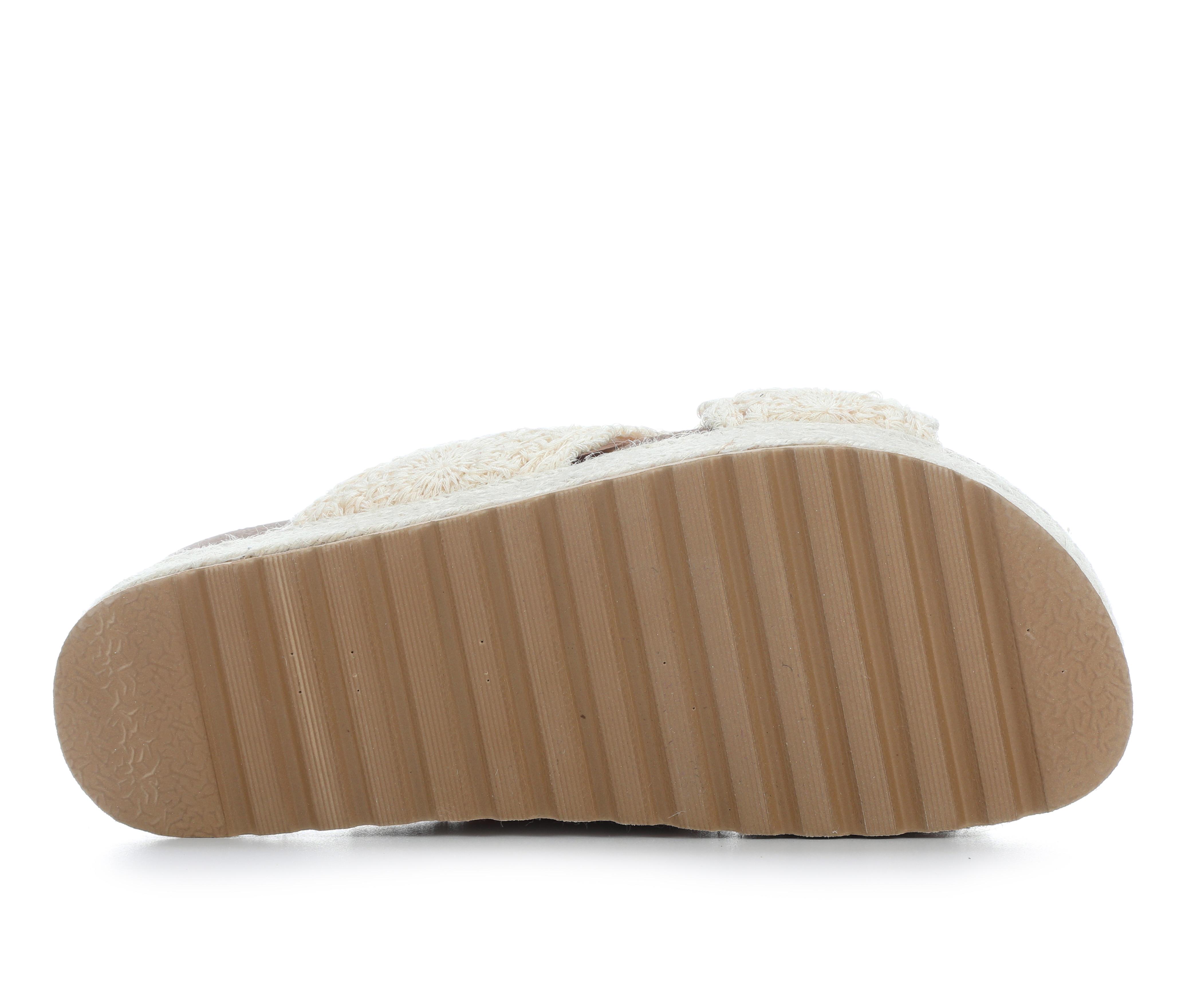 Women's Dirty Laundry Pastille Platform Footbed Sandals