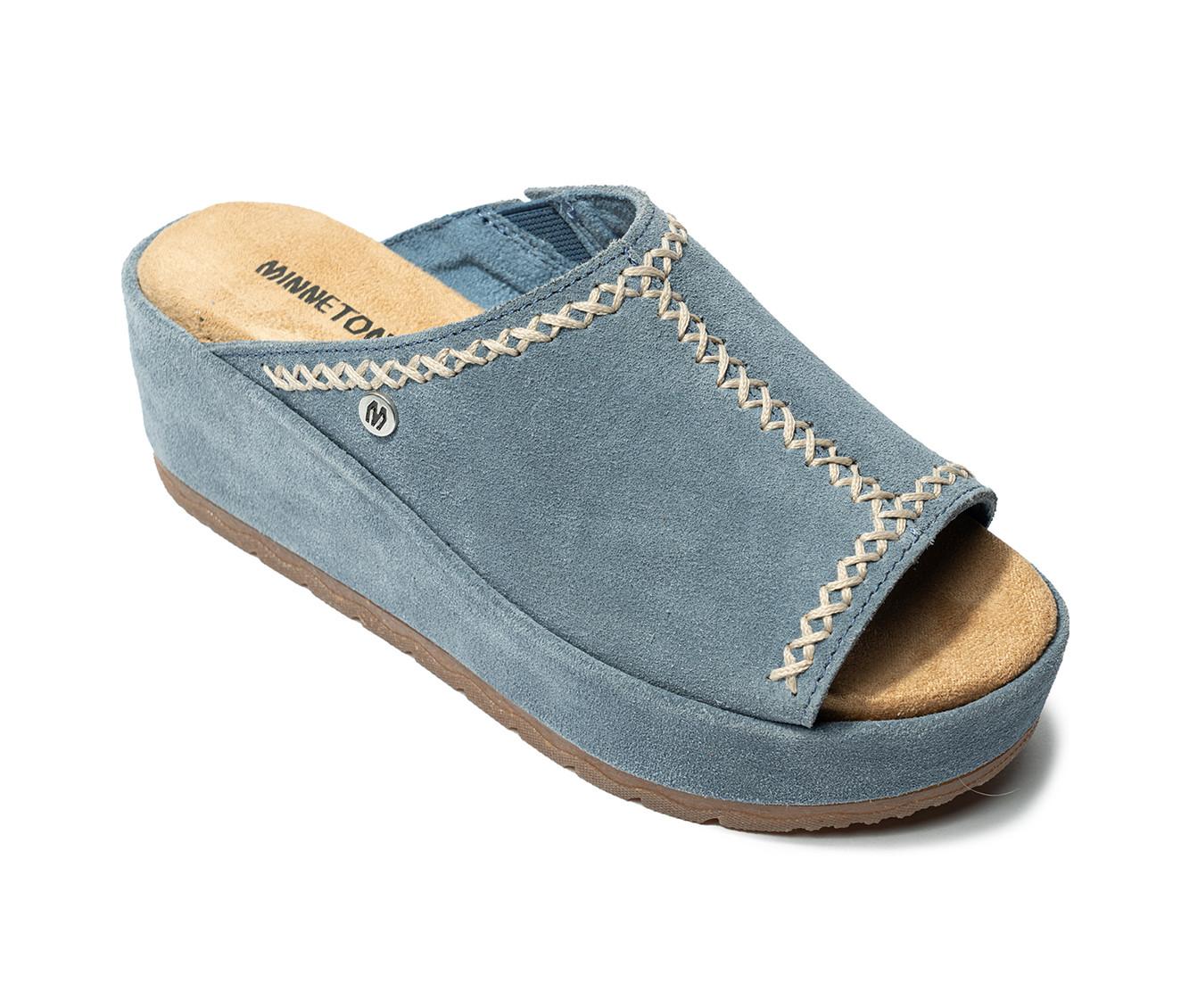 Women's Minnetonka Paislee Wedges