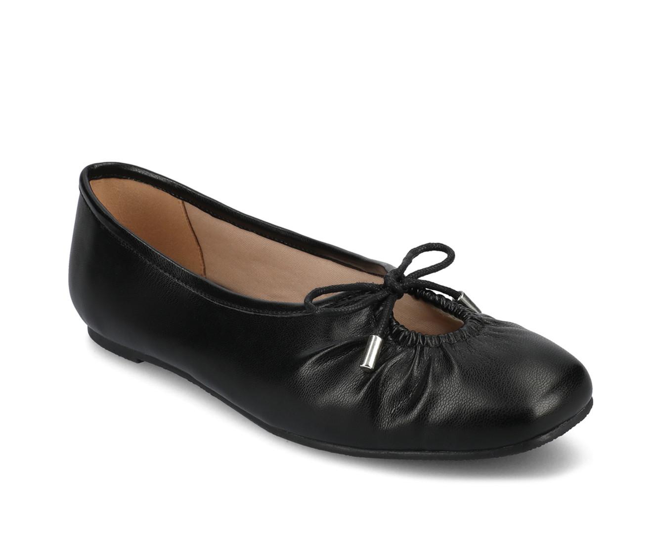 Women's Journee Collection Callee Flats