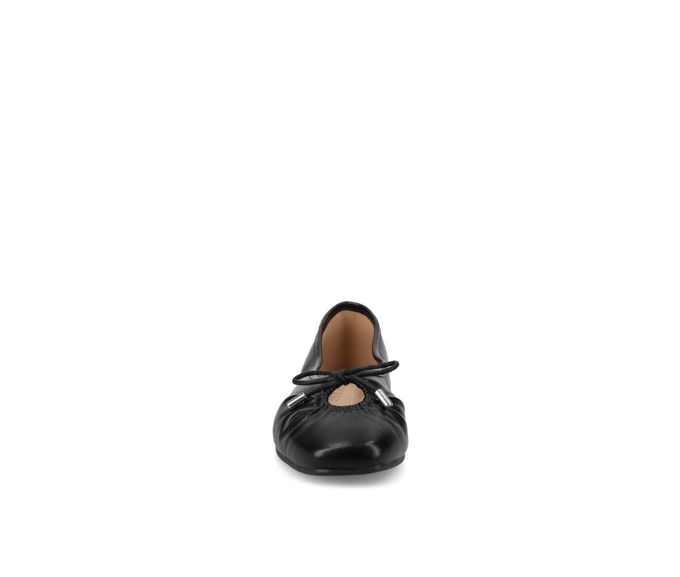 Women's Journee Collection Callee Flats