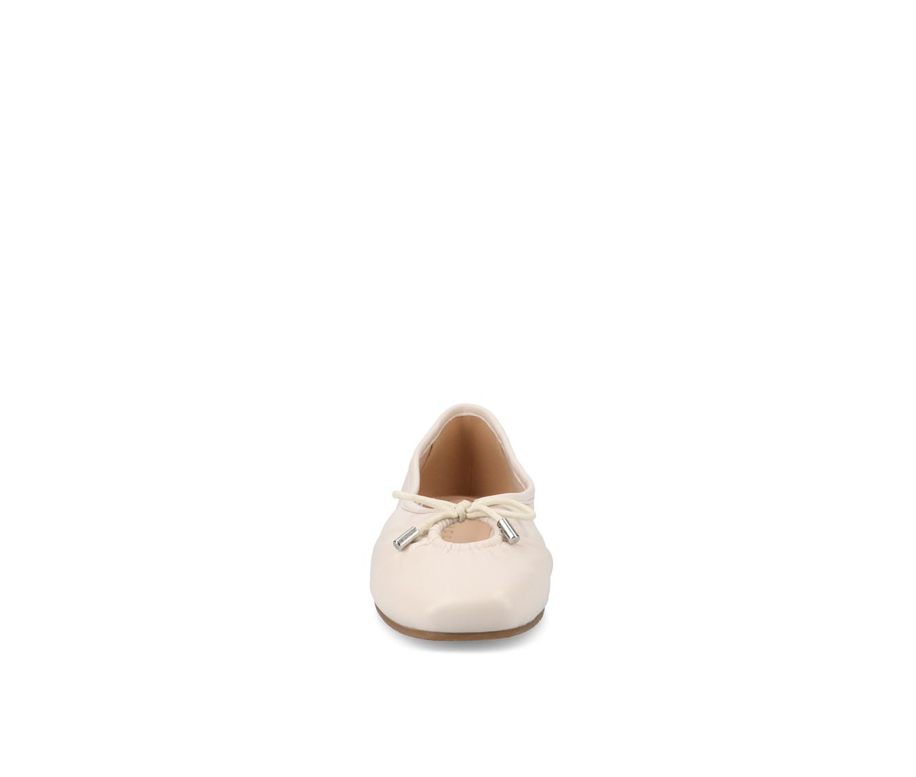 Women's Journee Collection Callee Flats