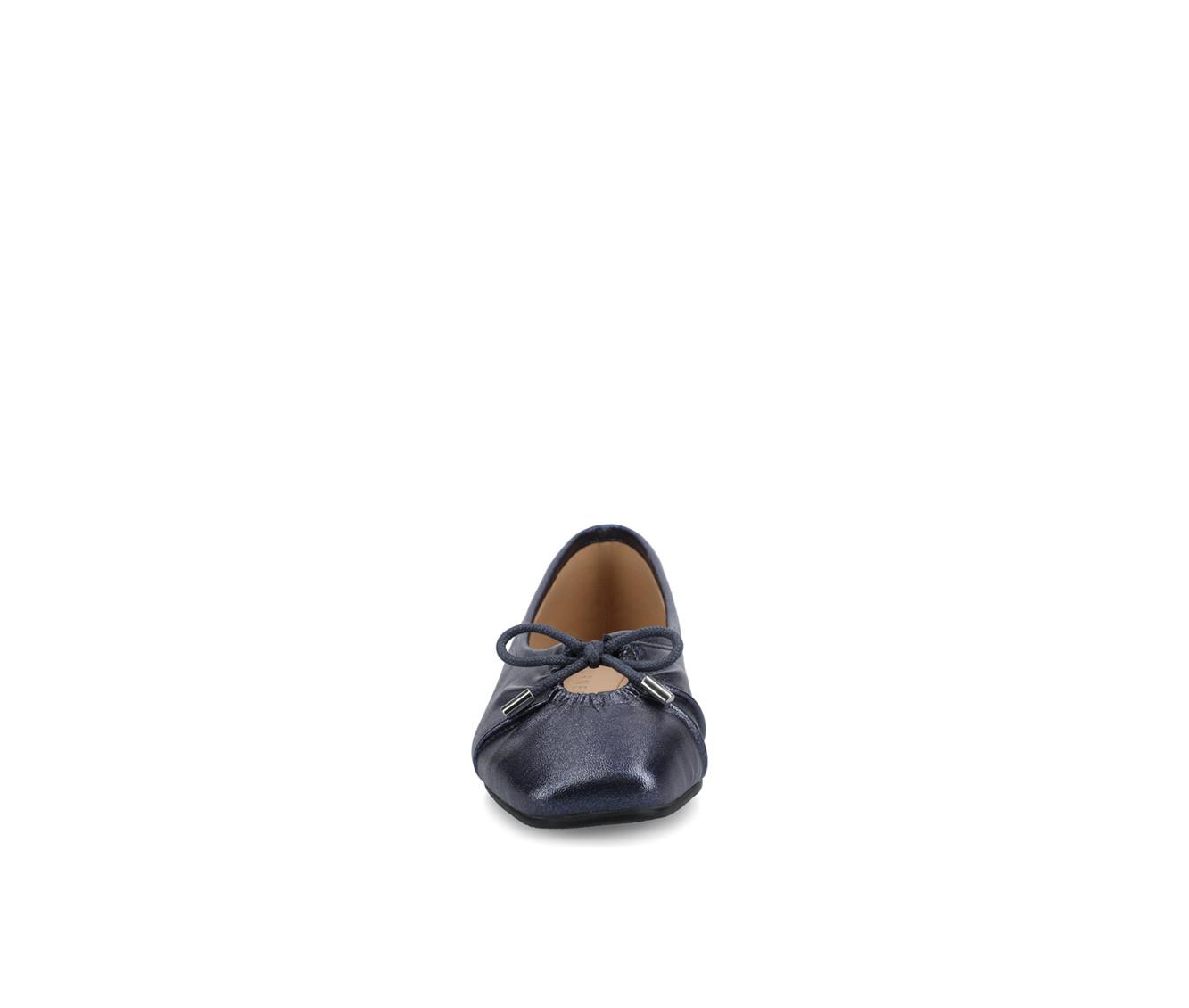Women's Journee Collection Callee Flats