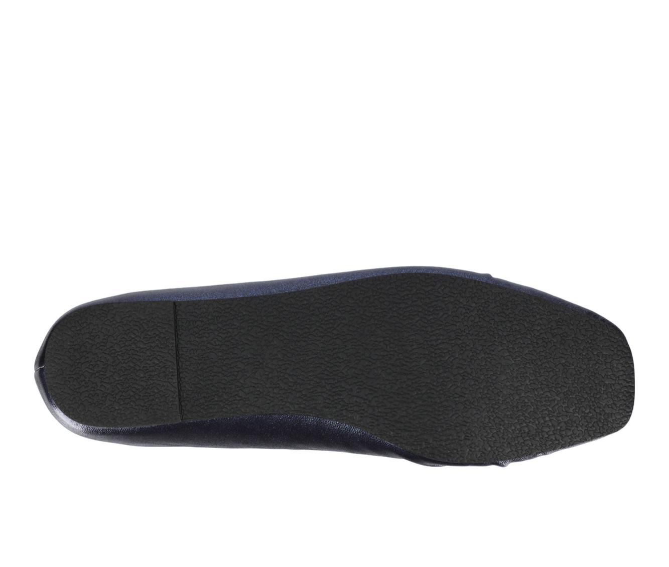 Women's Journee Collection Callee Flats