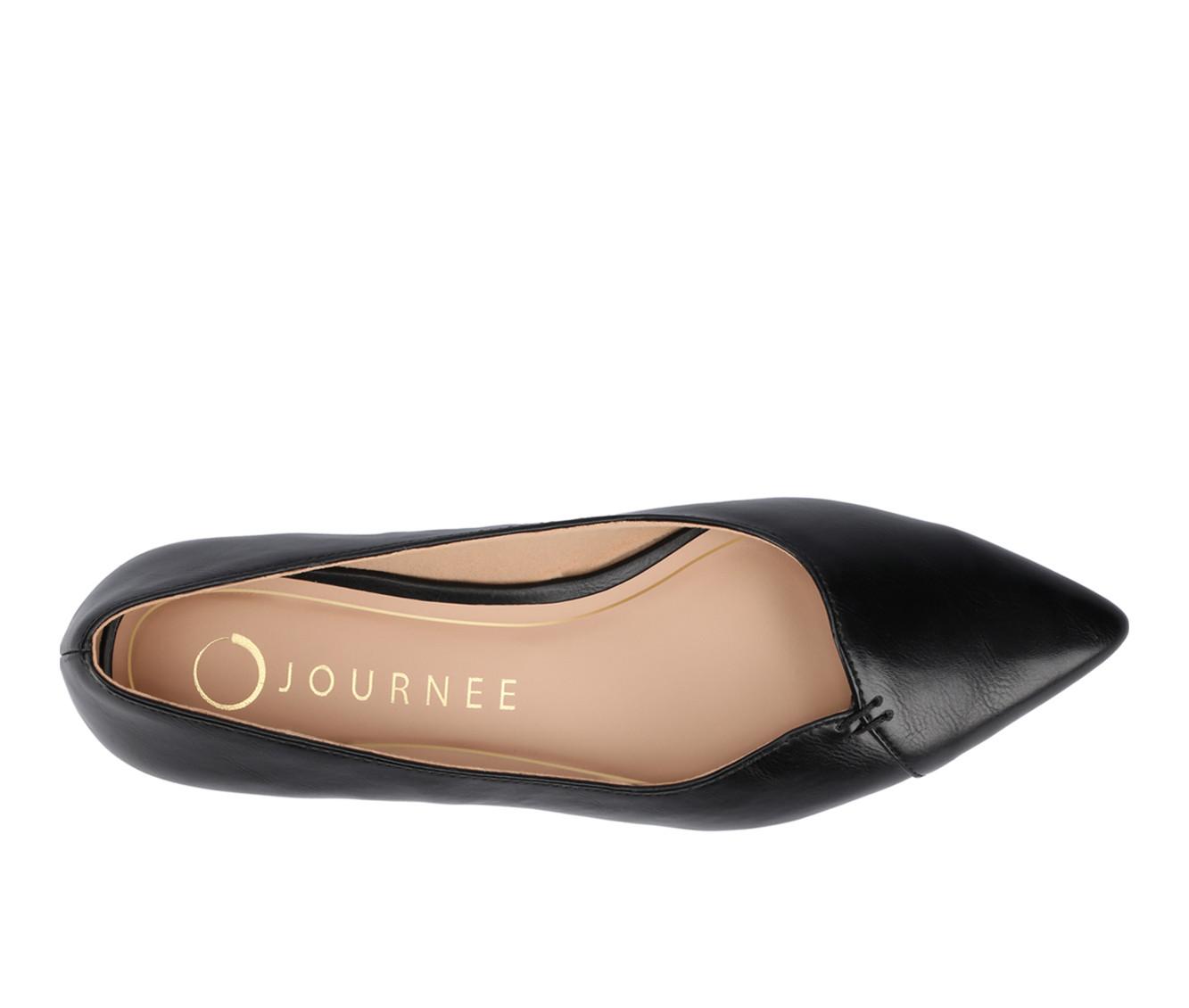 Women's Journee Collection Carmin Flats