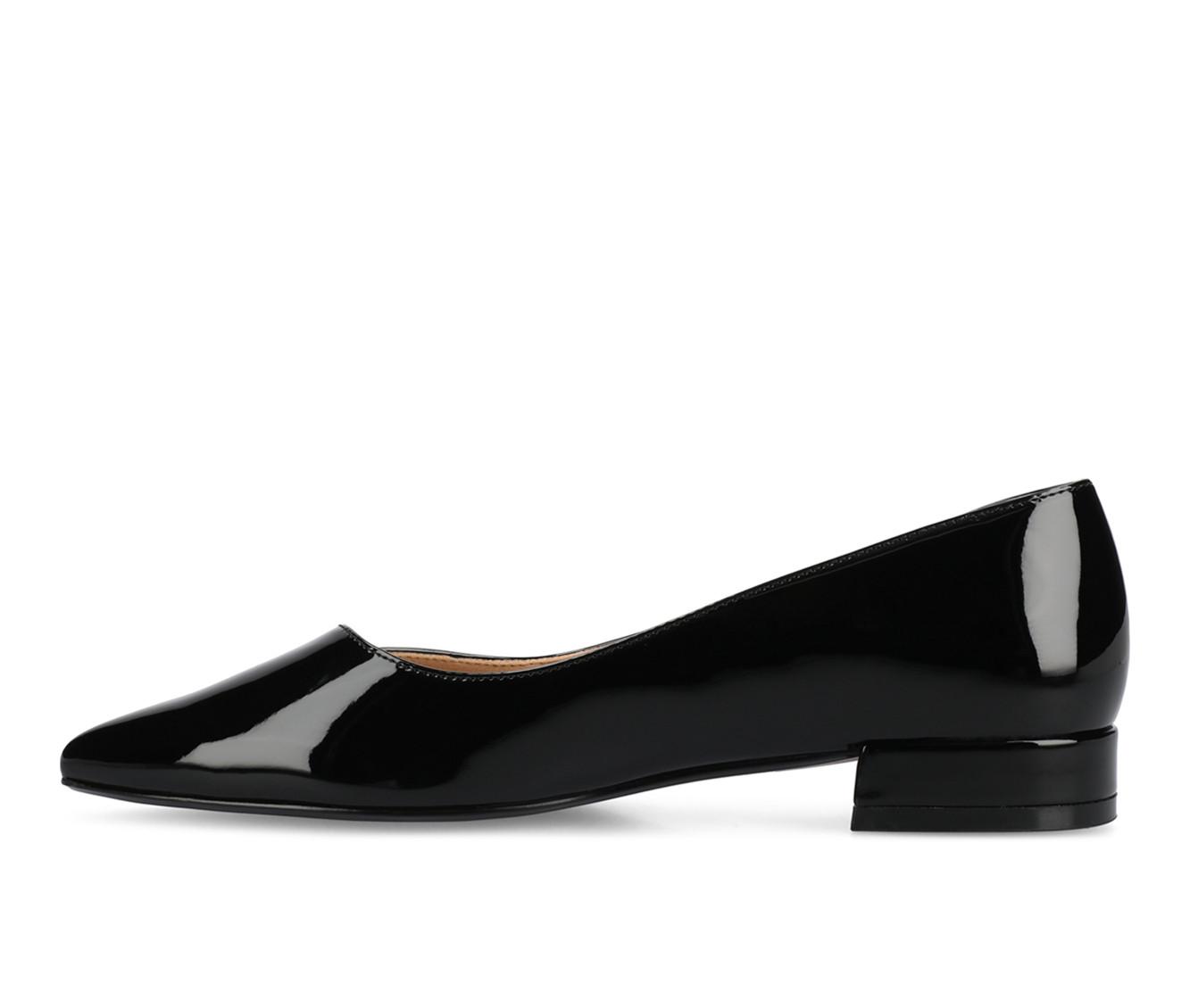 Women's Journee Collection Carmin Flats