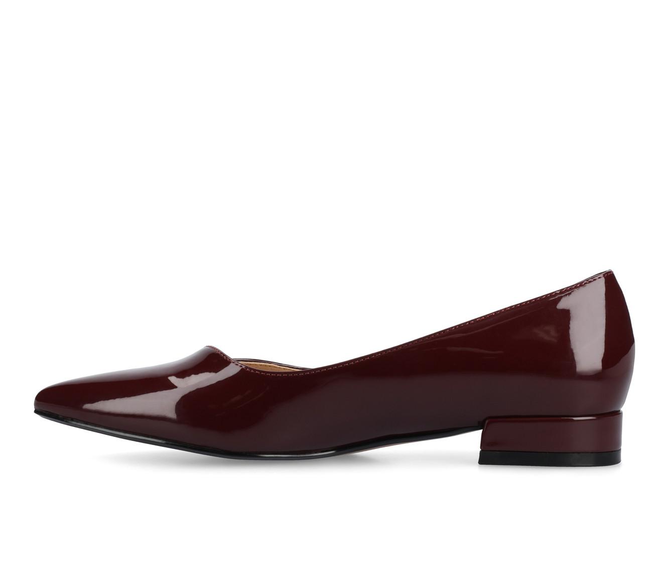 Women's Journee Collection Carmin Flats