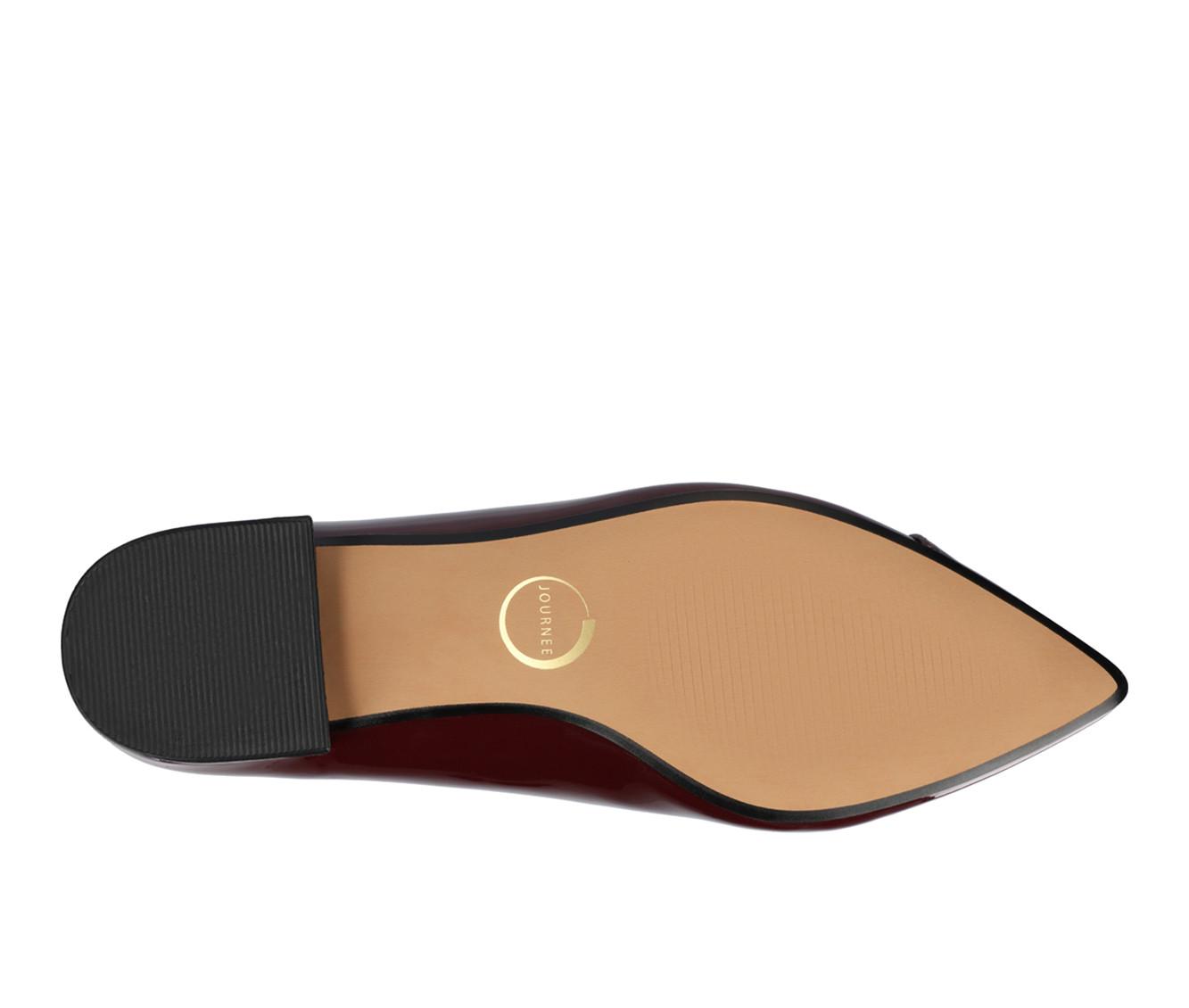 Women's Journee Collection Carmin Flats