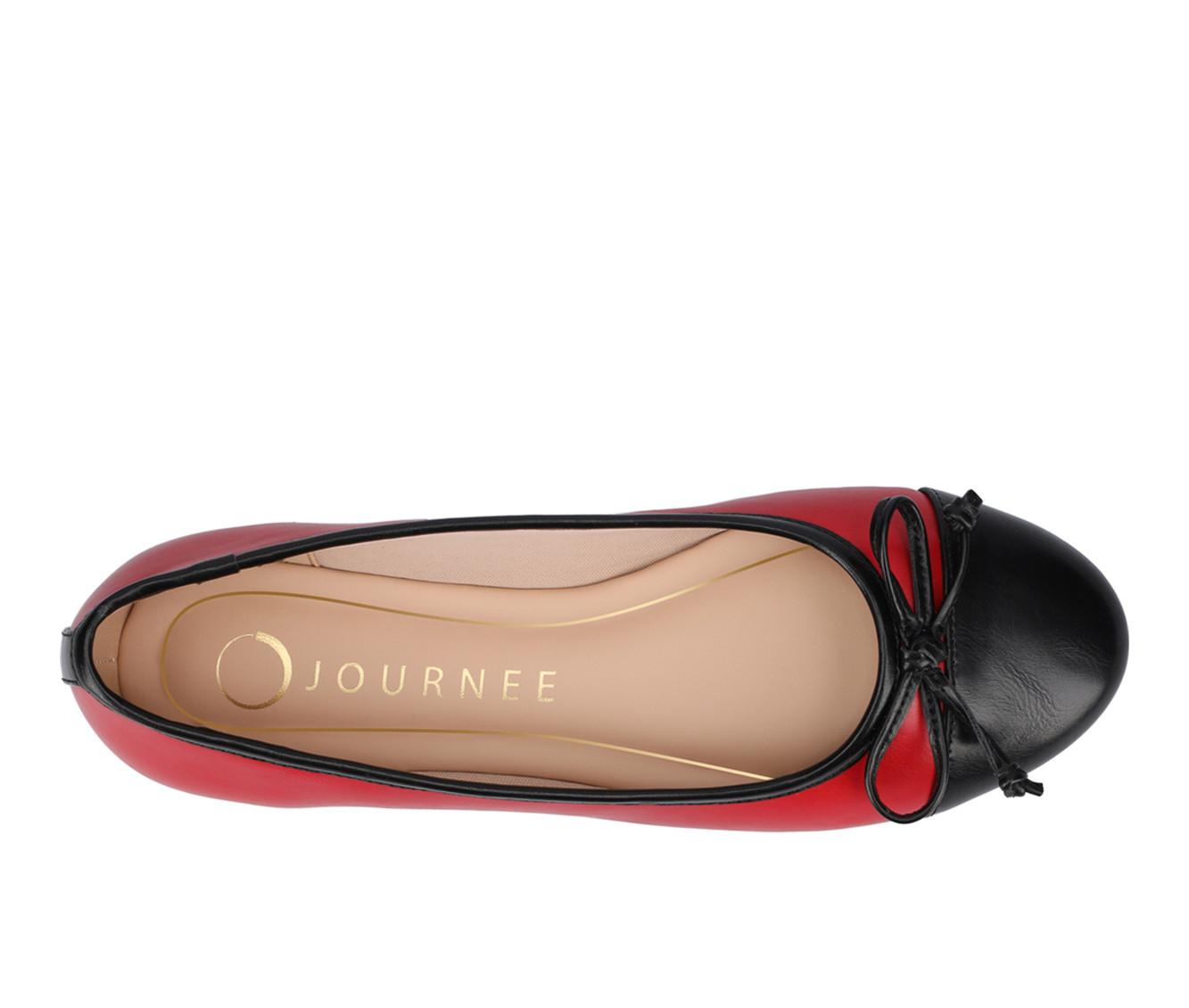 Women's Journee Collection Kaiah Flats