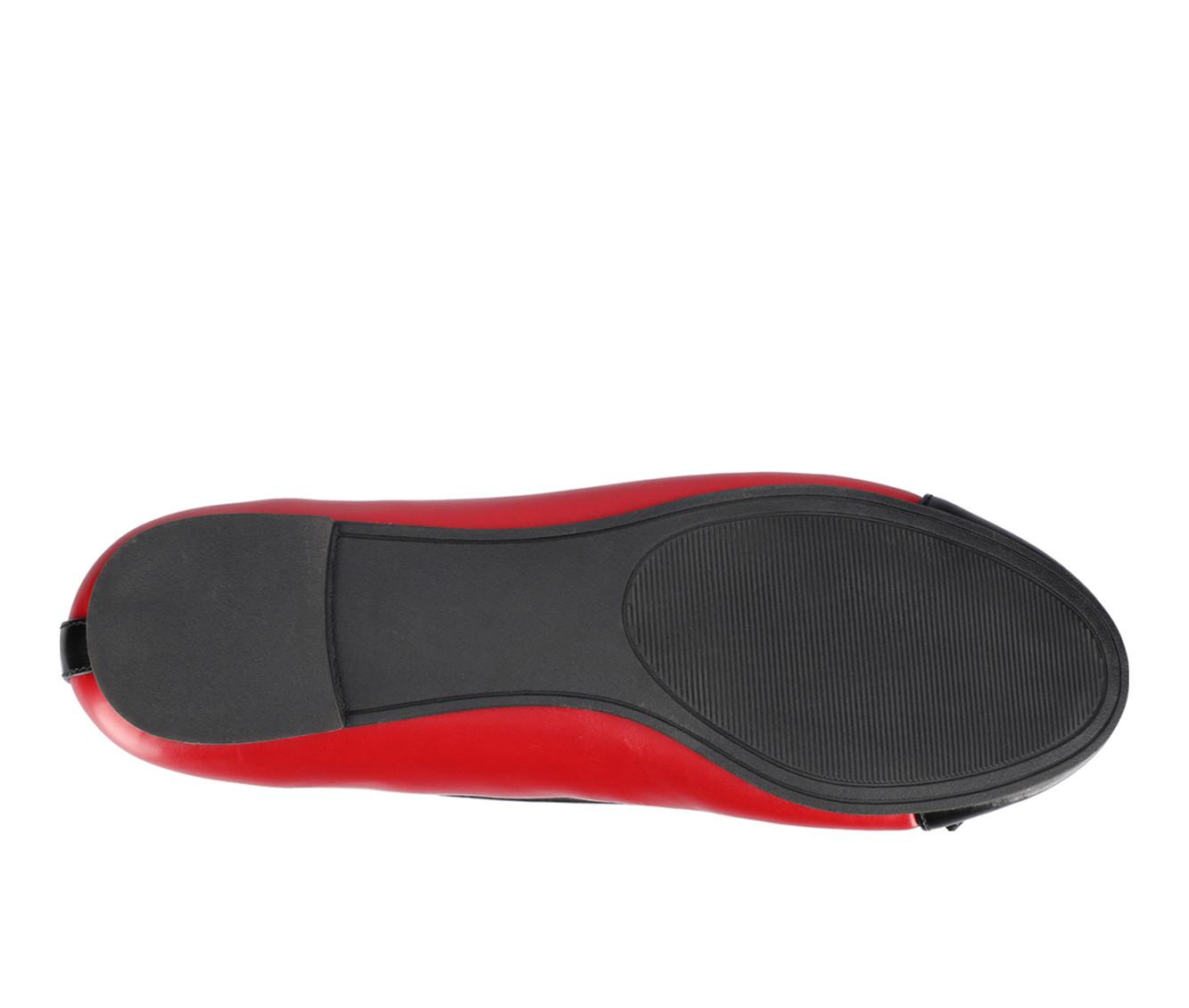 Women's Journee Collection Kaiah Flats