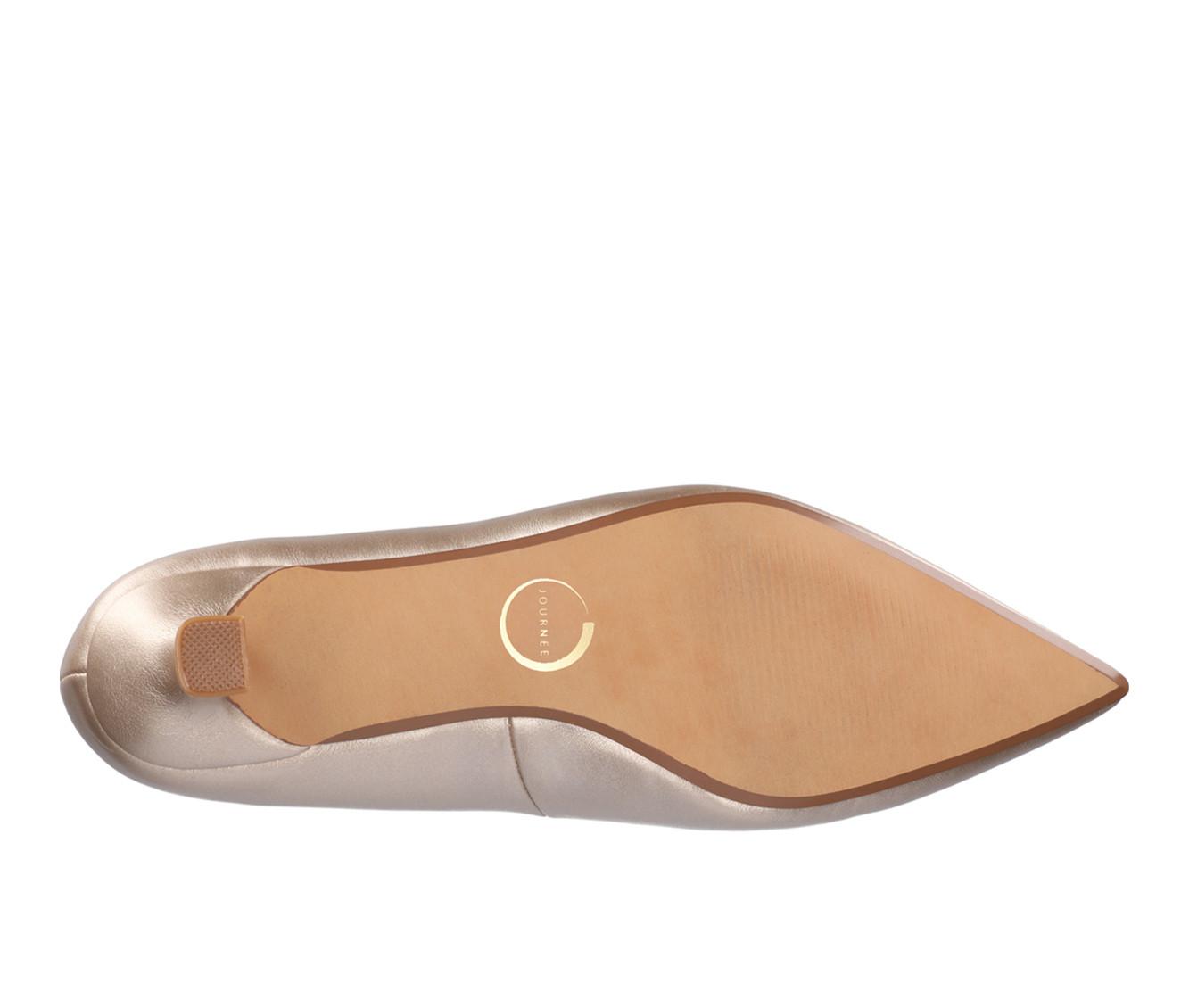 Women's Journee Collection Pammie Pumps