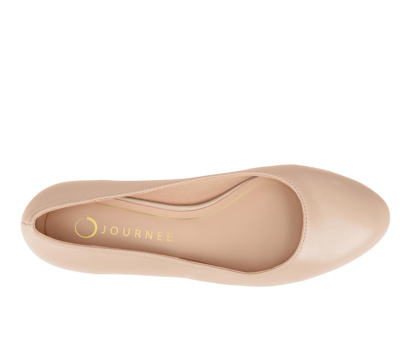 Women's Journee Collection SaarII Pumps