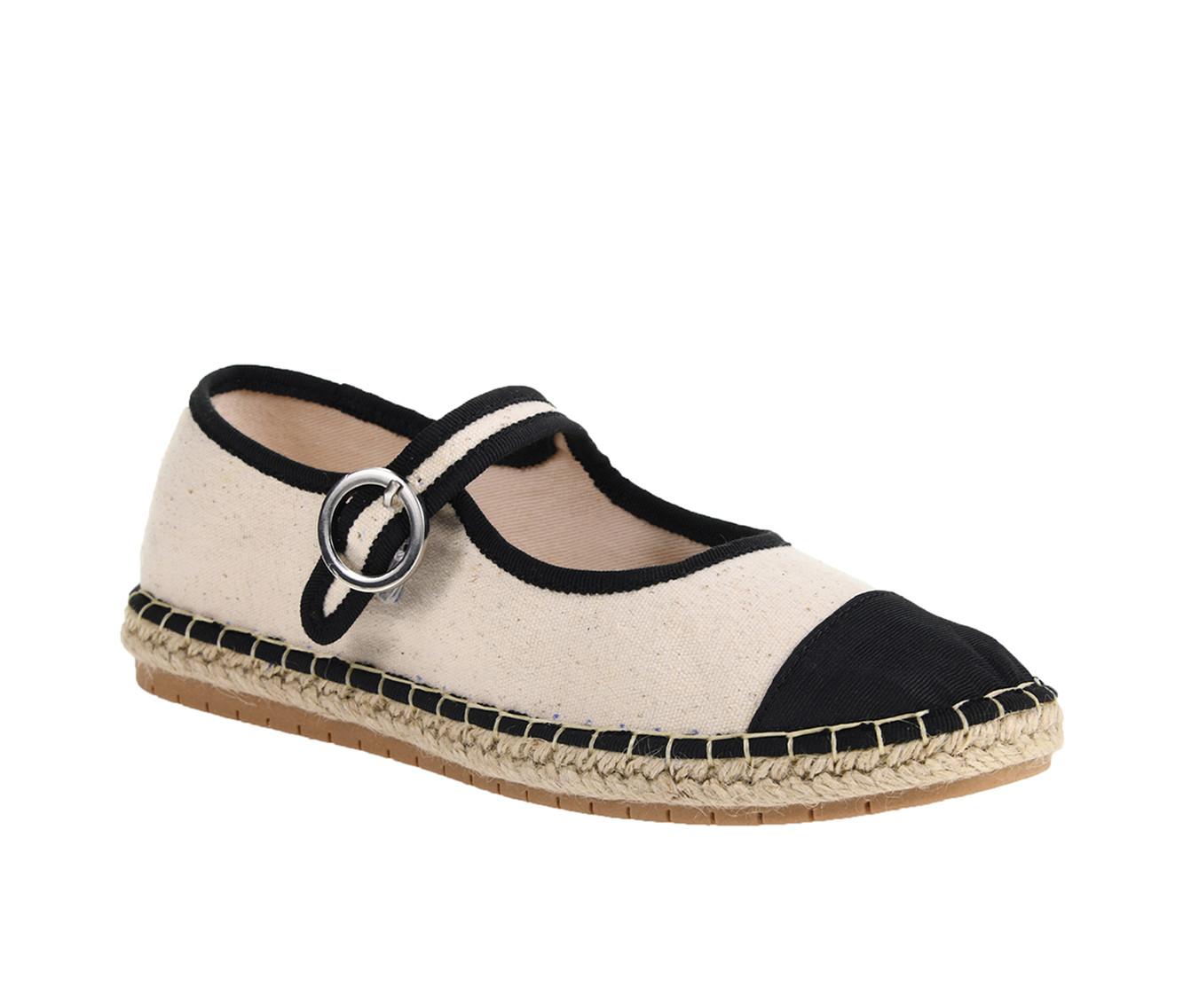 Women's Chinese Laundry Palomaa Flats