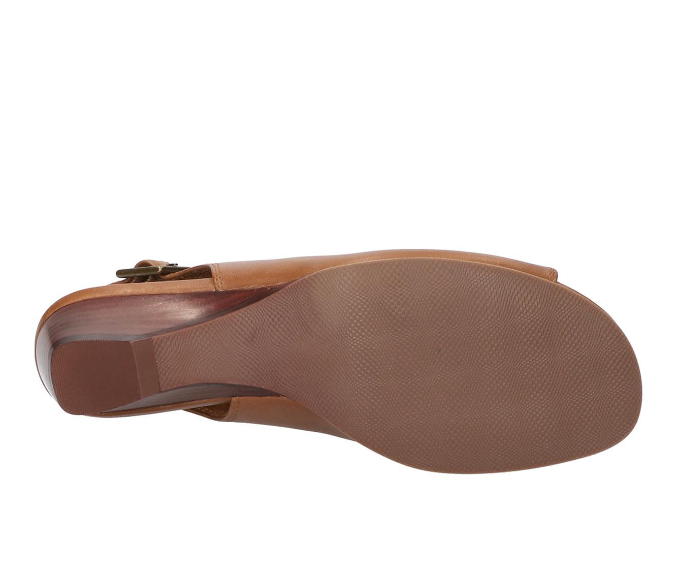 Women's Bella Vita Yakira Wedges