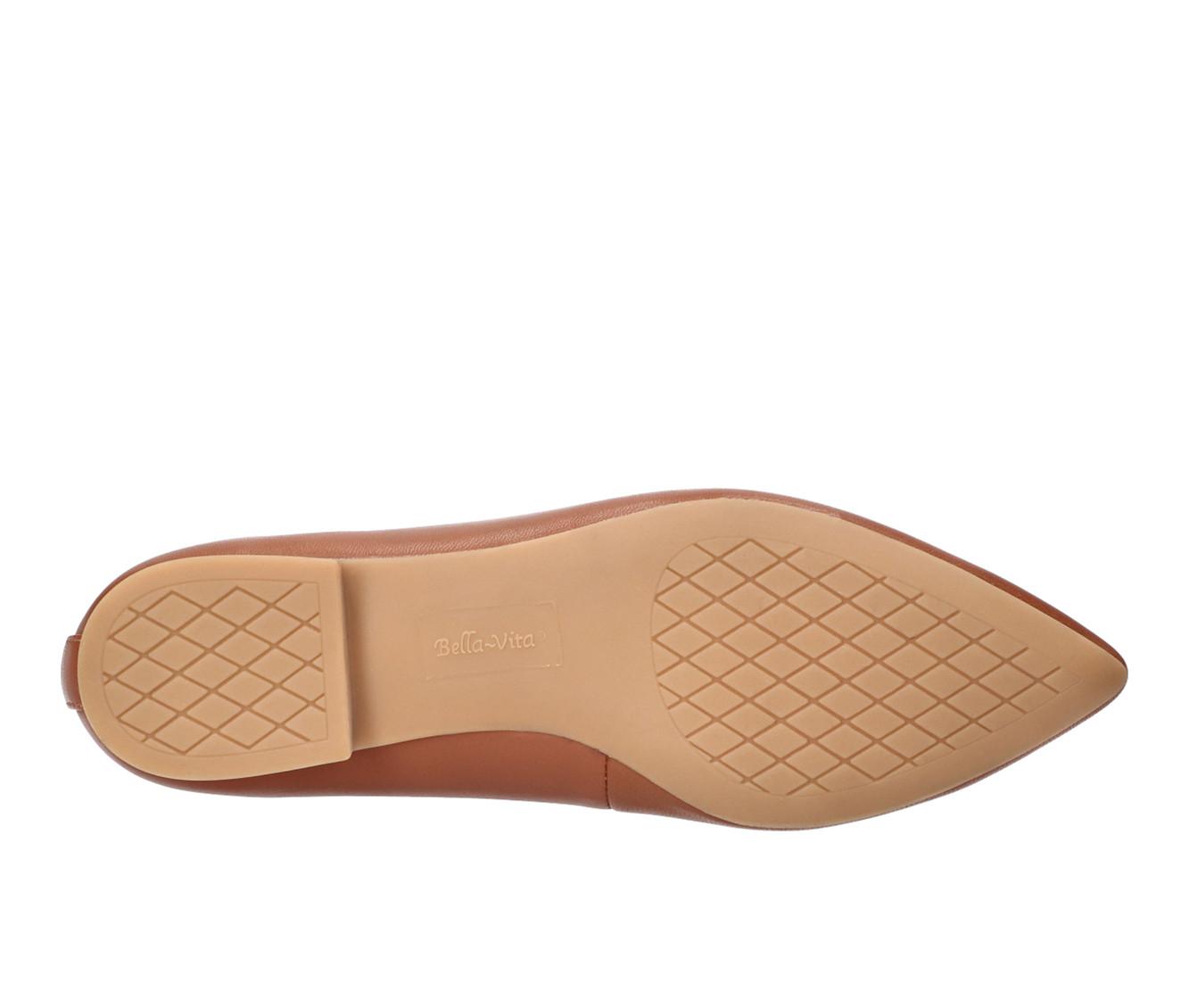 Women's Bella Vita Alessi Perf Flats
