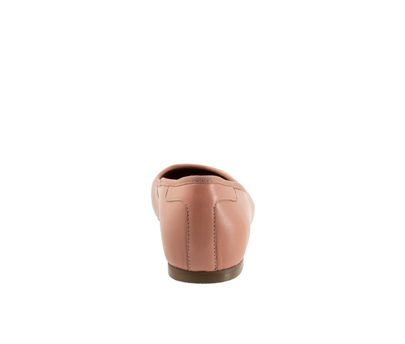 Women's Trotters Clara Flats