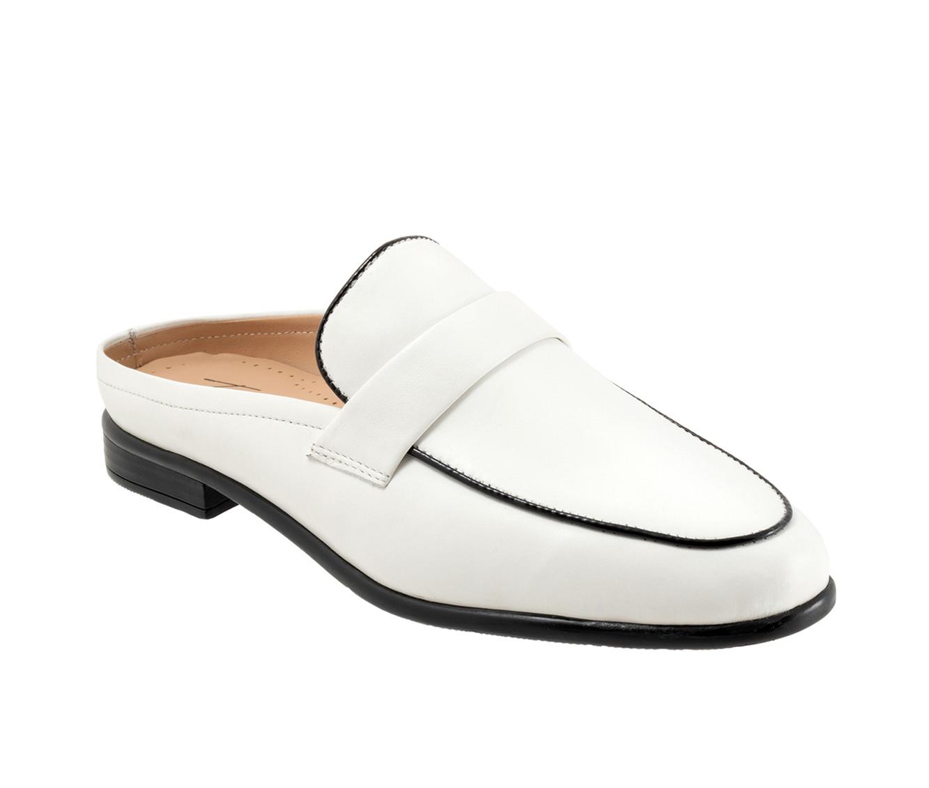 Women's Trotters Lola Flats