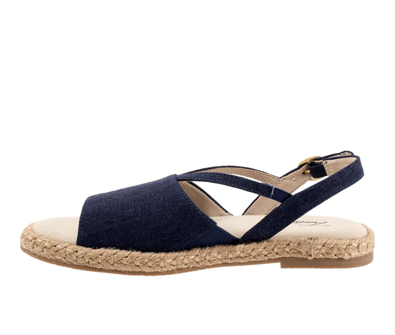 Women's Trotters Pepper Flat Sandals
