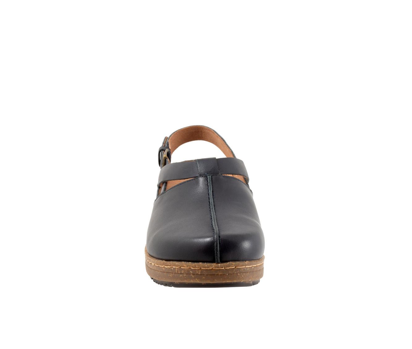 Women's Softwalk Arica Clogs