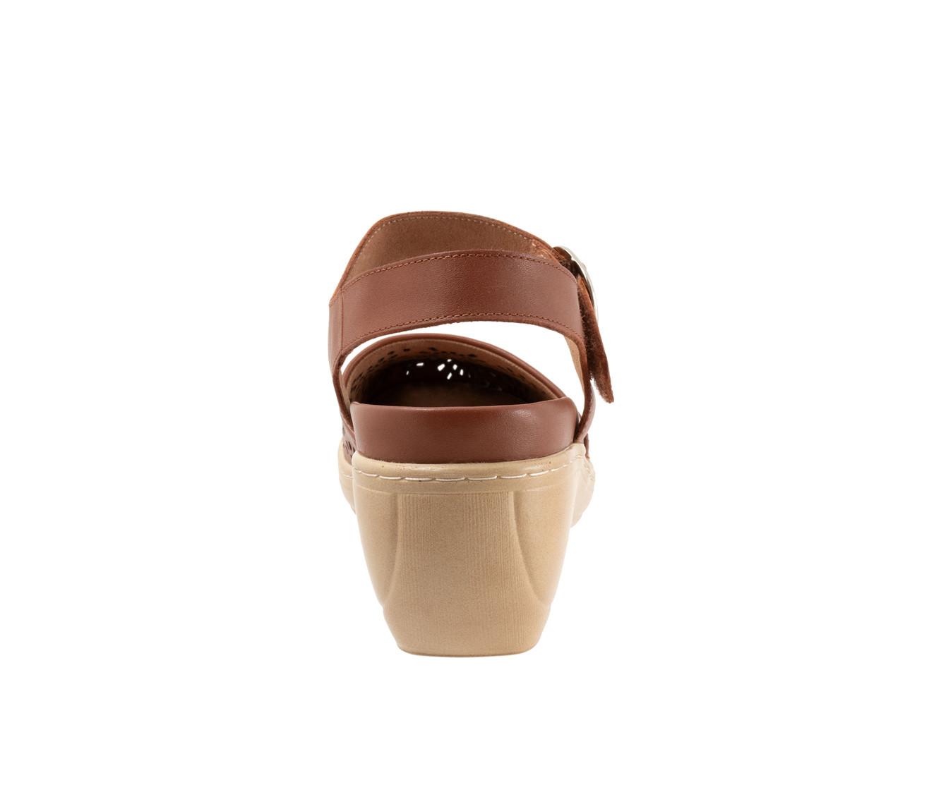 Women's Softwalk Mabelle Perf Clogs