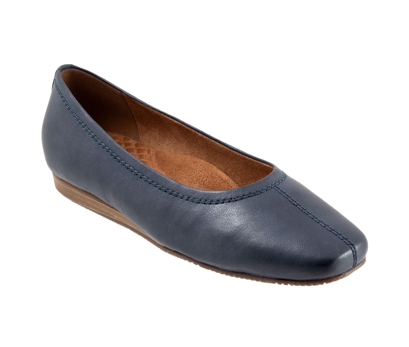 Women's Softwalk Vera Cruz Flats