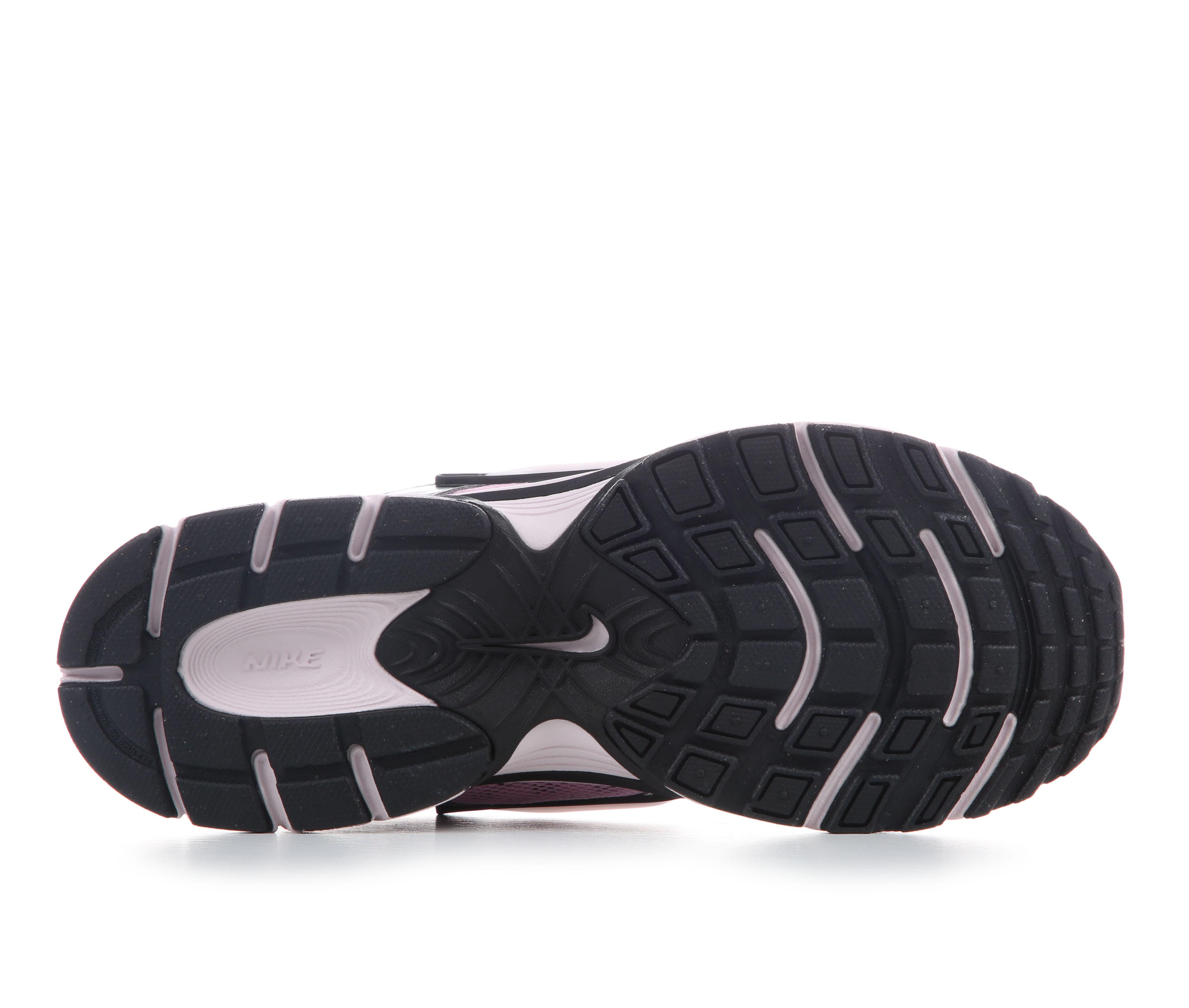 Women's Nike V5 RNR Sneakers
