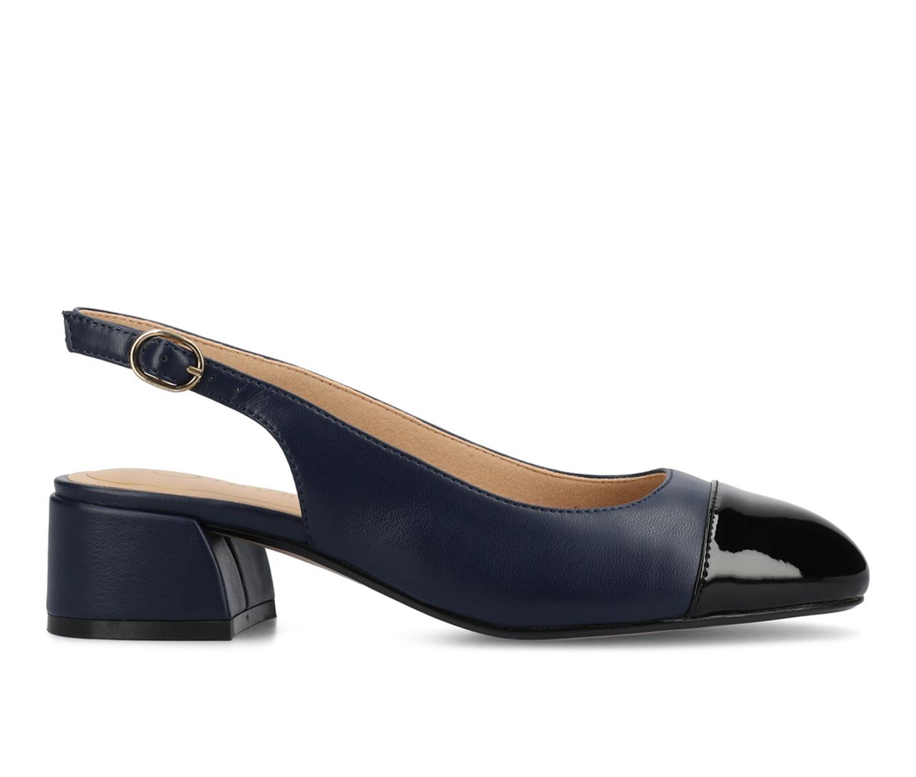 Women's Journee Collection Sammie Pumps