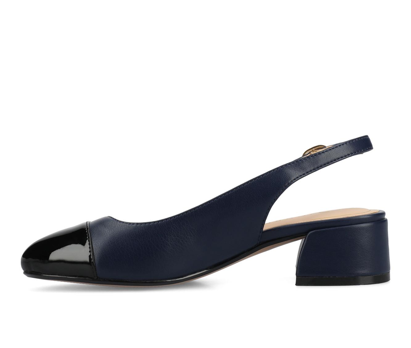 Women's Journee Collection Sammie Pumps