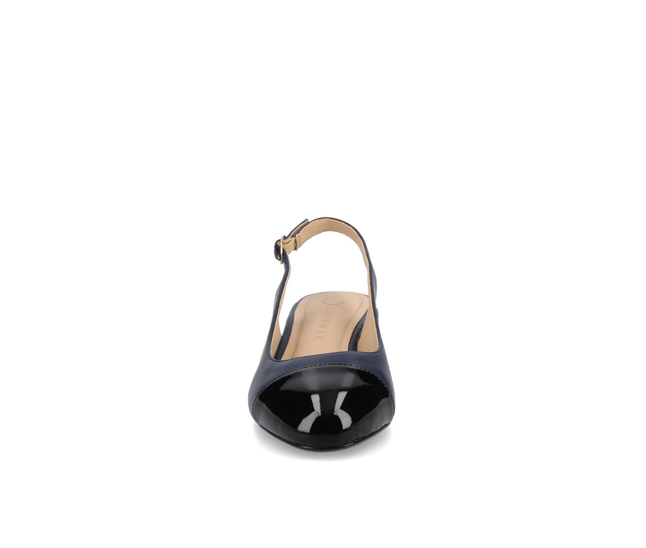 Women's Journee Collection Sammie Pumps