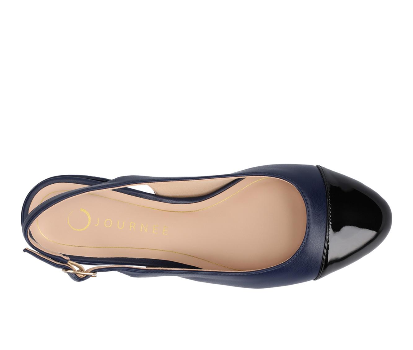 Women's Journee Collection Sammie Pumps
