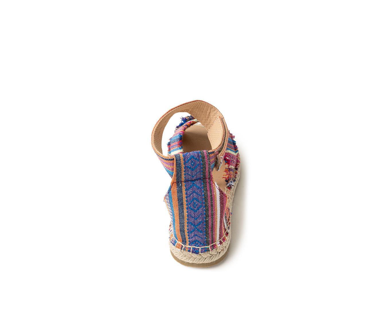 Women's Minnetonka Pemma Sandals