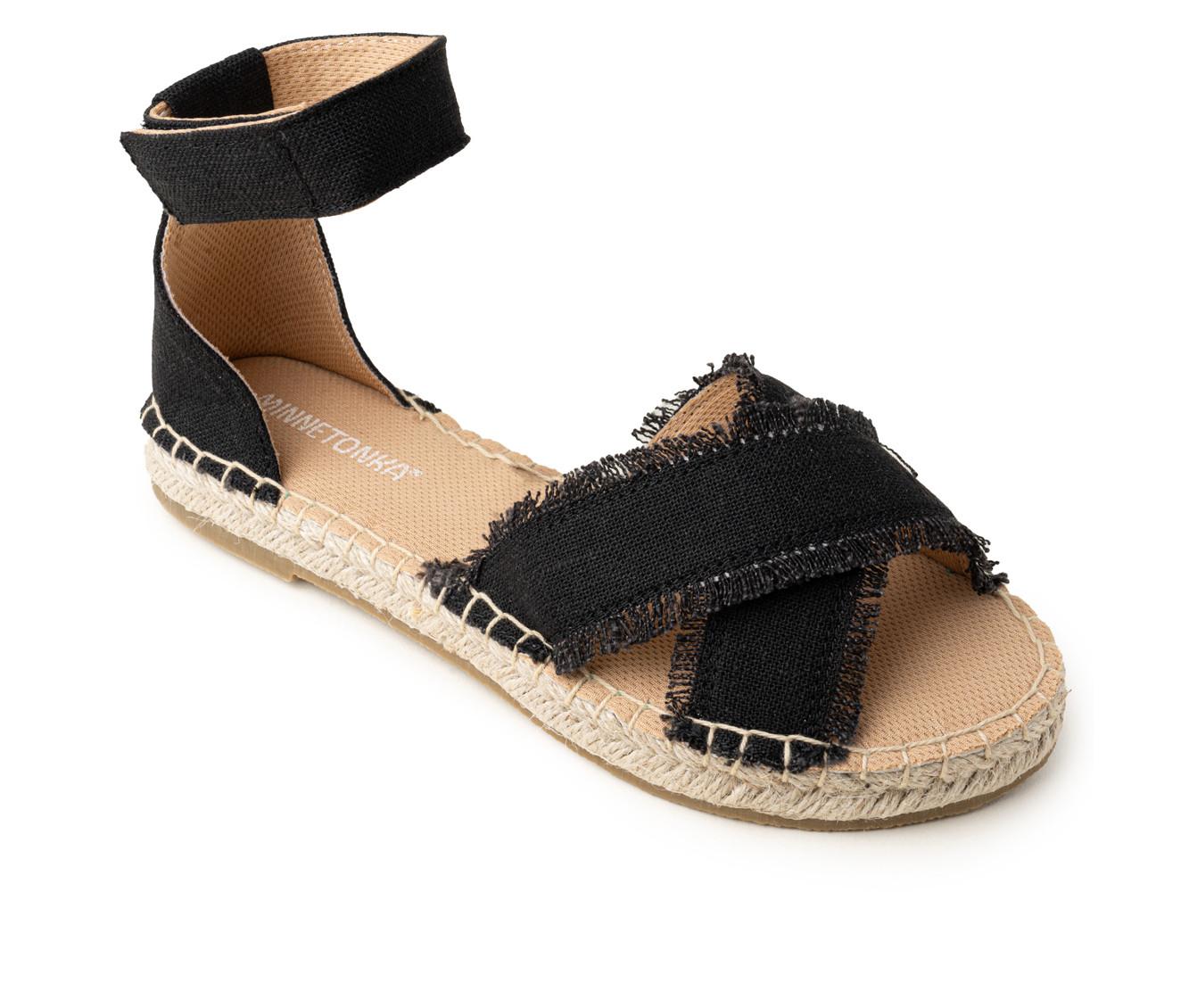 Women's Minnetonka Pemma Sandals