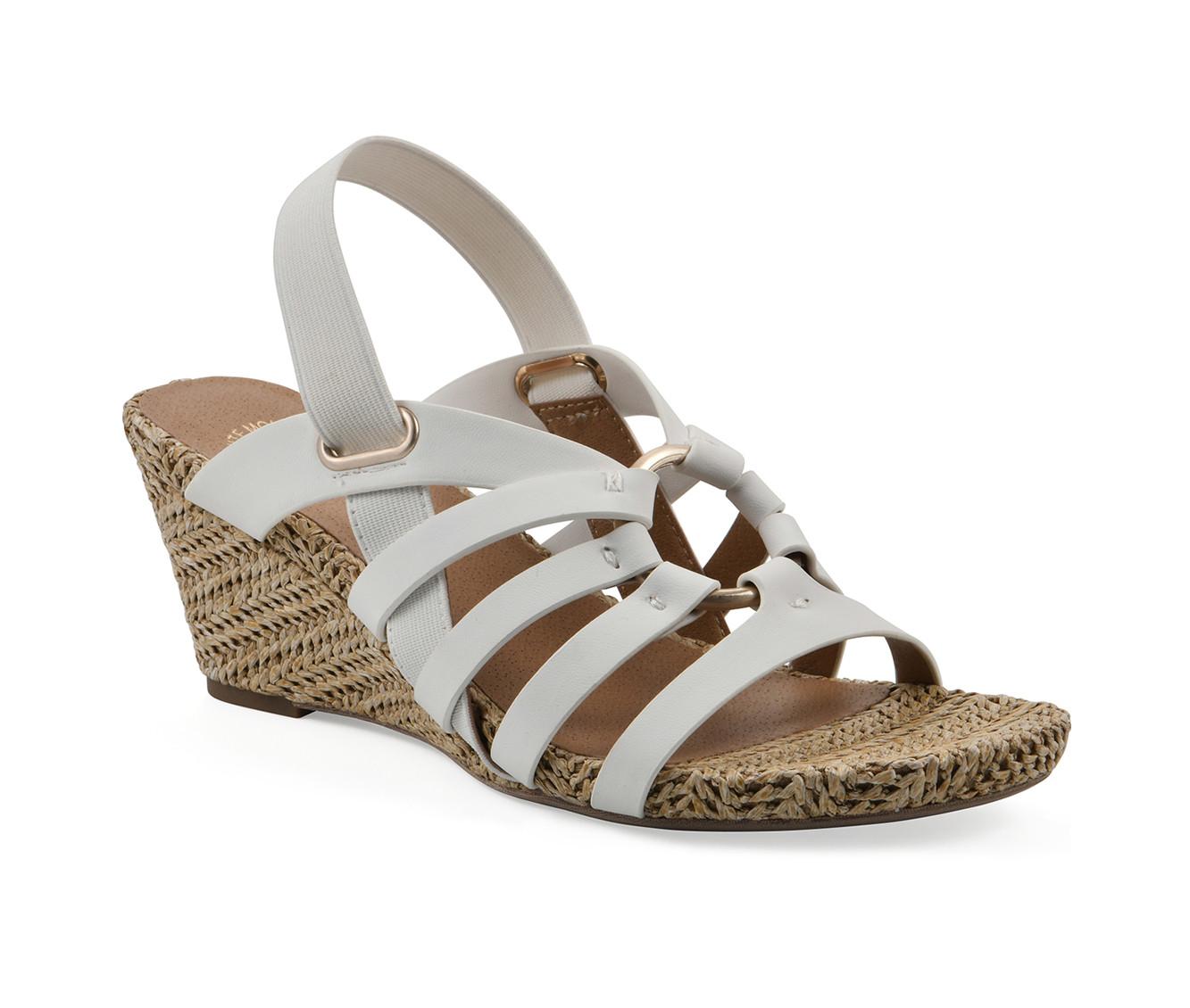 Women's White Mountain Ataps Wedges