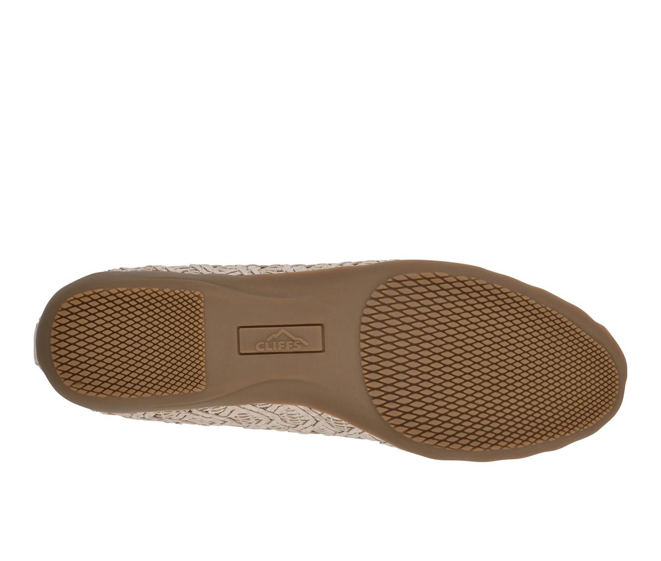 Women's Cliffs by White Mountain Cariann Flats