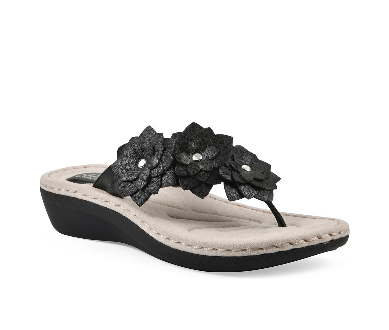 Women's Cliffs by White Mountain Content Wedges