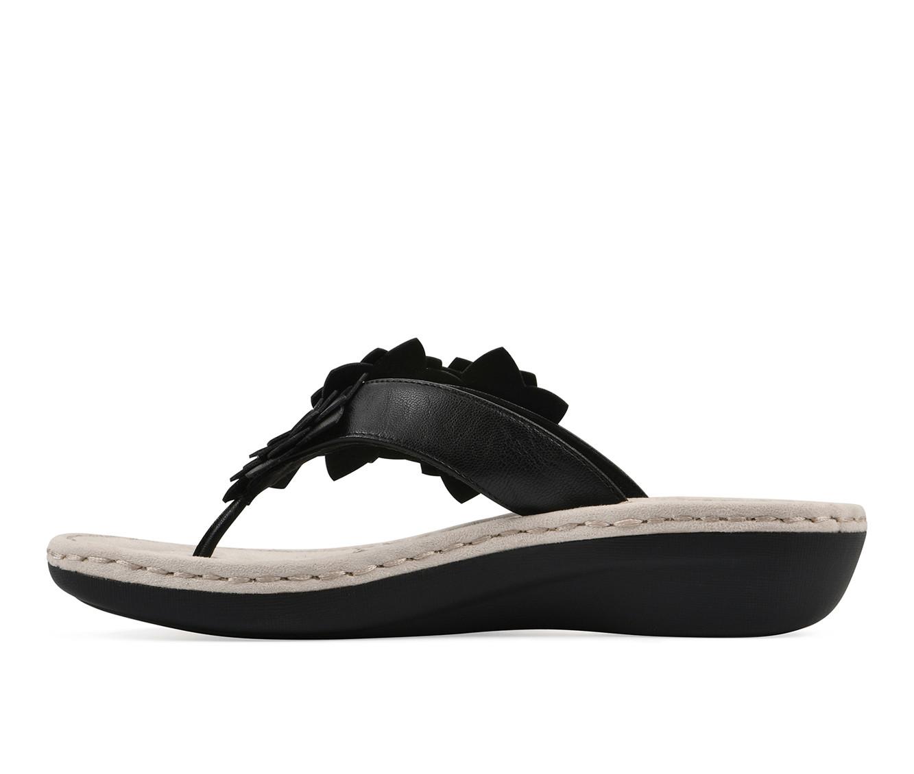 Women's Cliffs by White Mountain Content Wedges