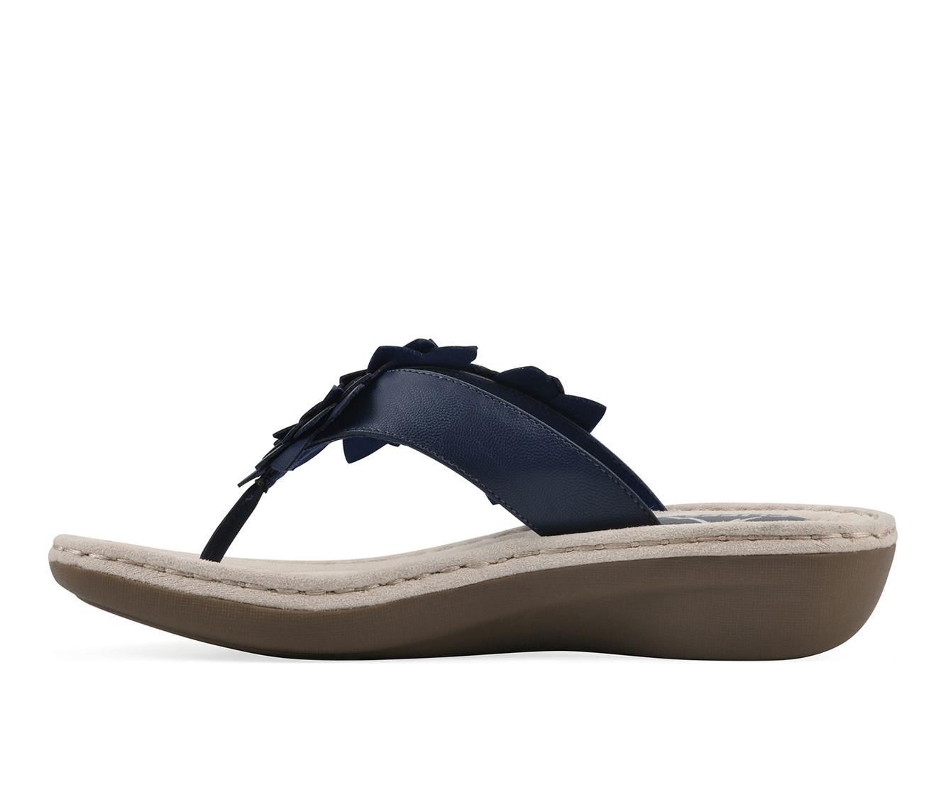 Women's Cliffs by White Mountain Content Wedges