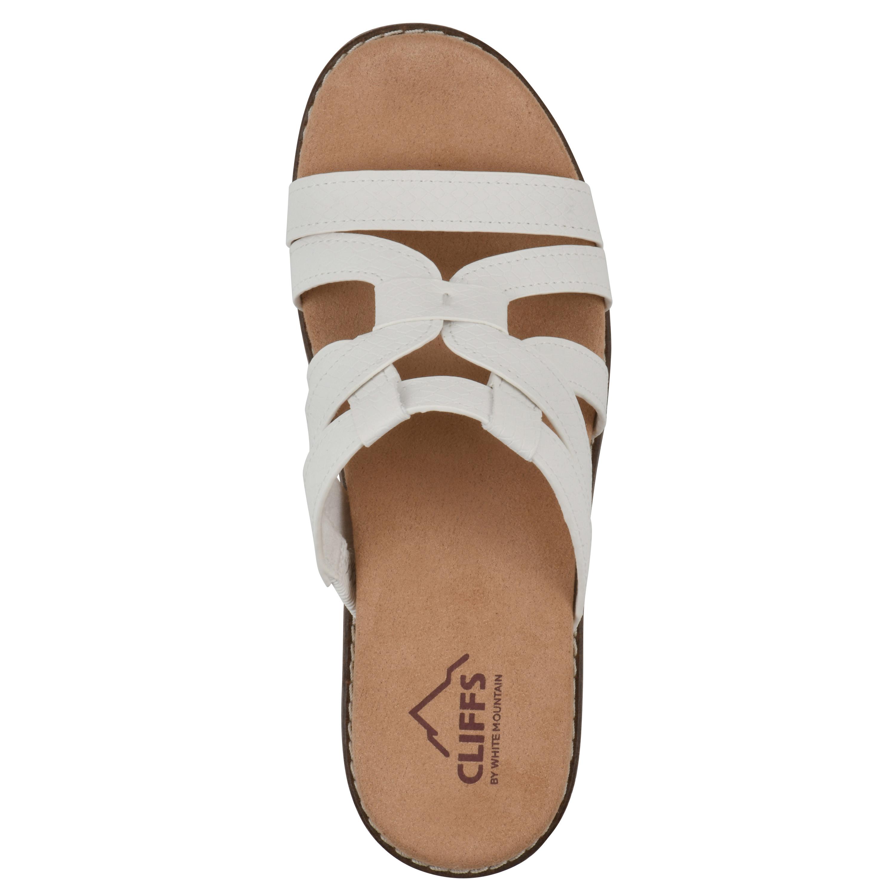 Cliffs by White Mountain Tinisha Wedges