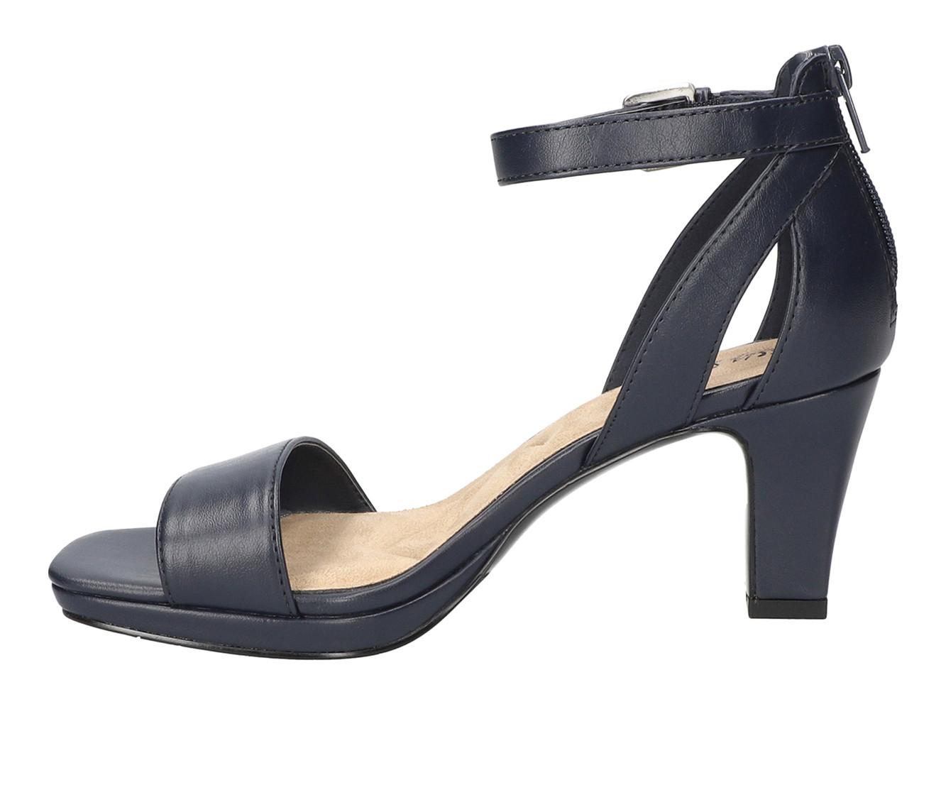 Women's Easy Street Ro Pumps