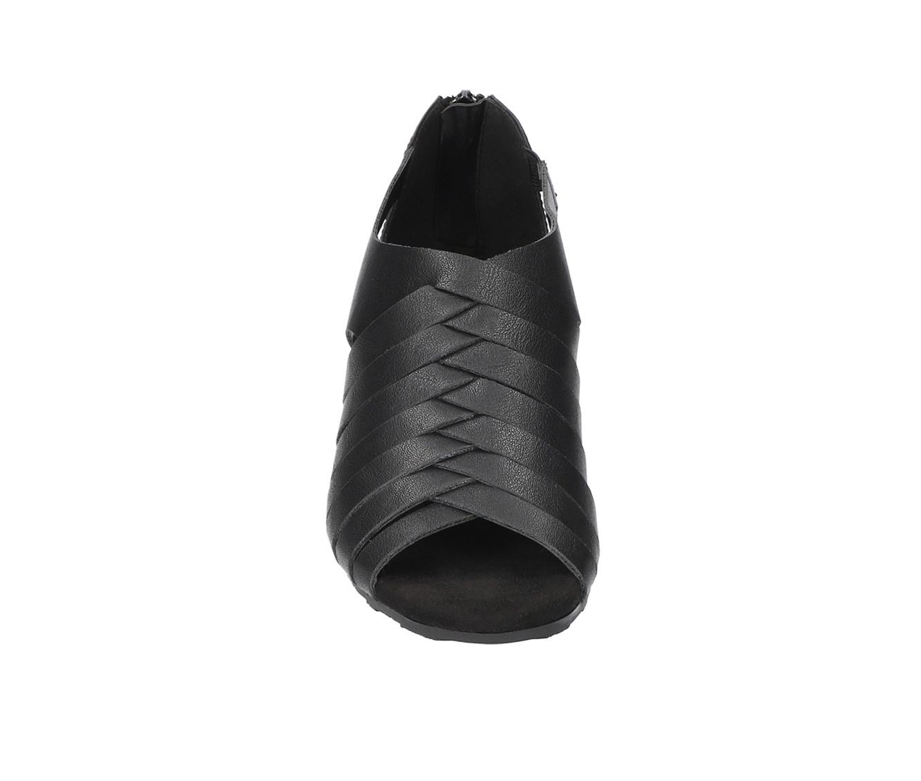 Women's Easy Street Vannie Pumps