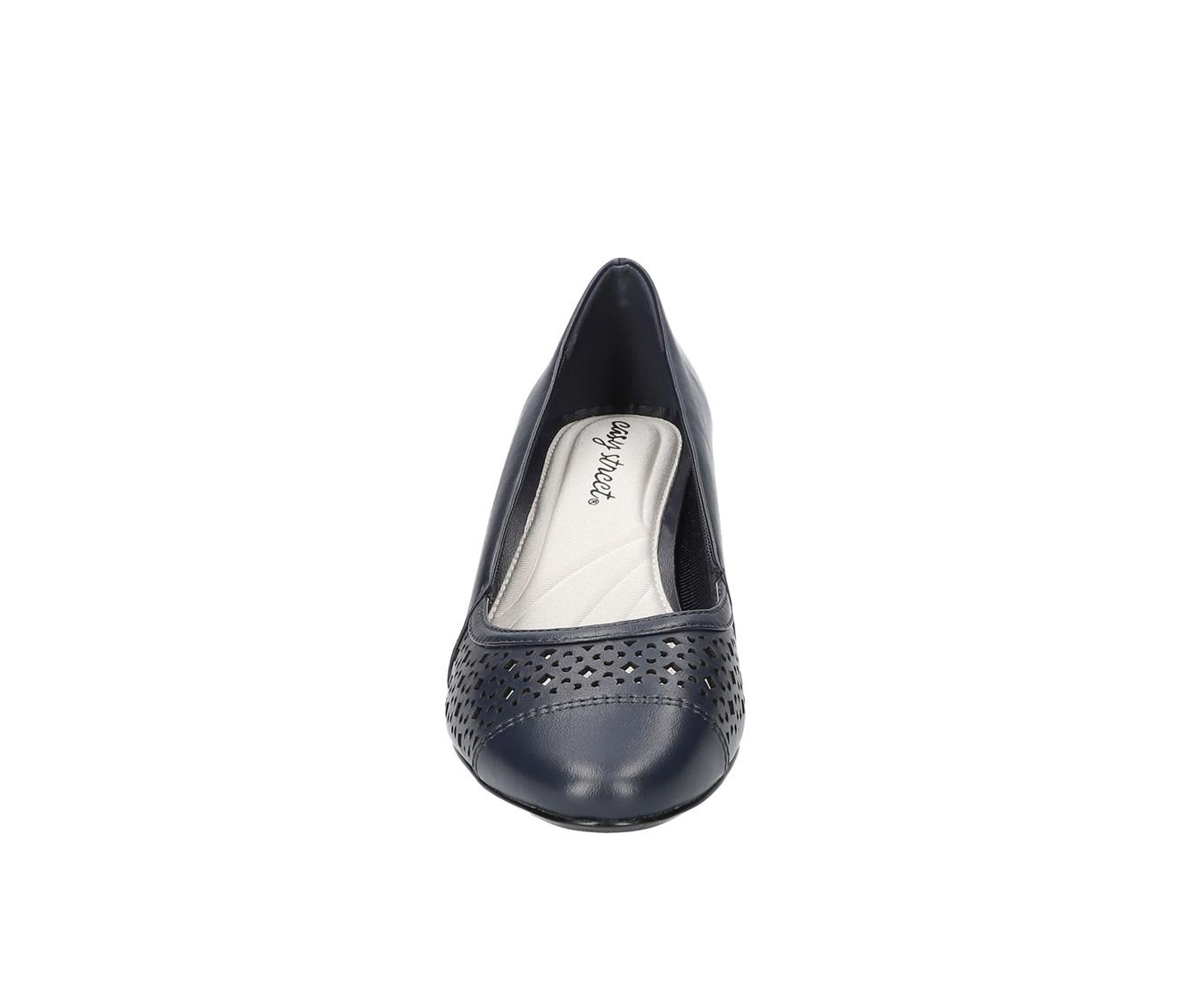 Women's Easy Street Neva Pumps