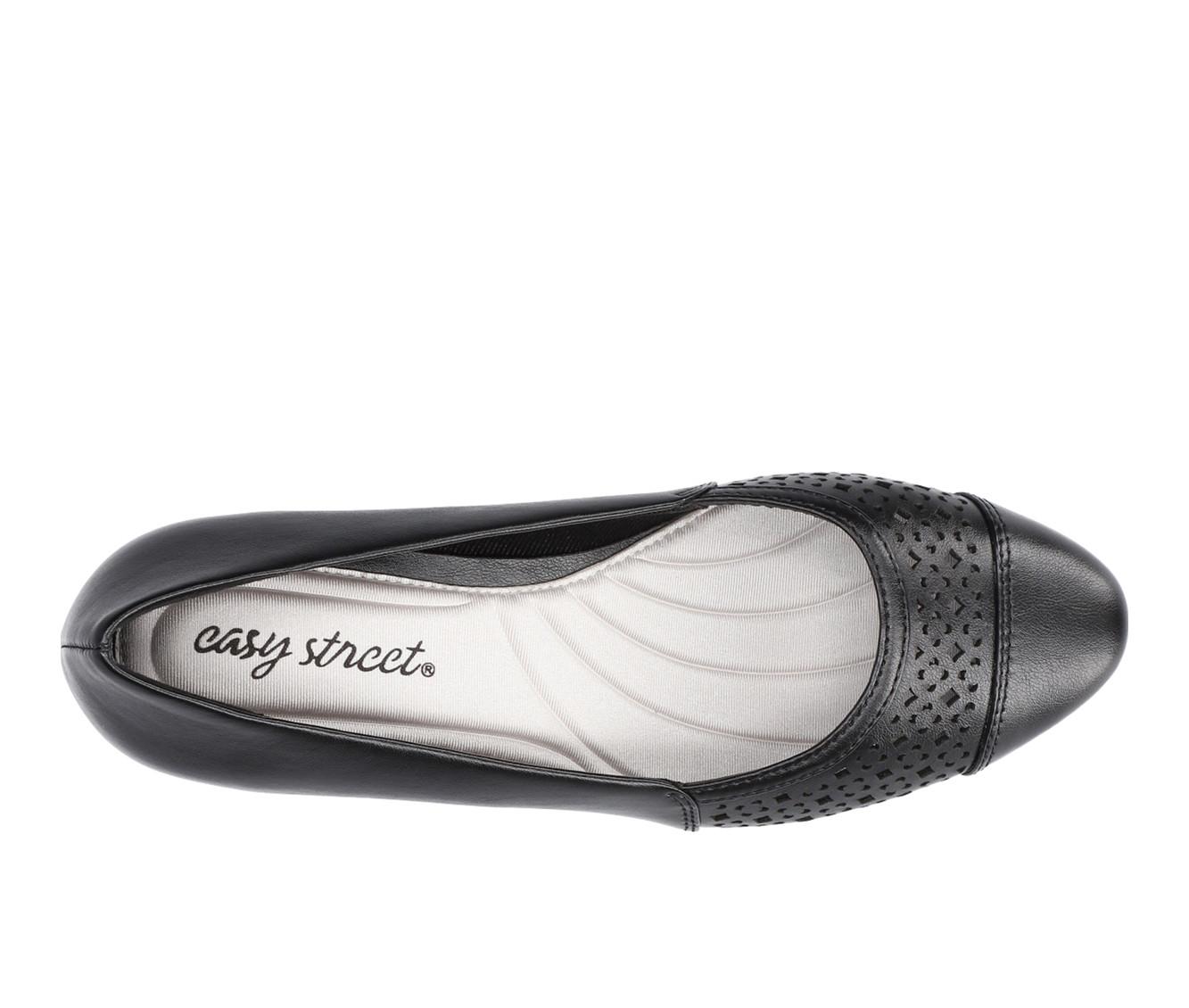 Women's Easy Street Neva Pumps