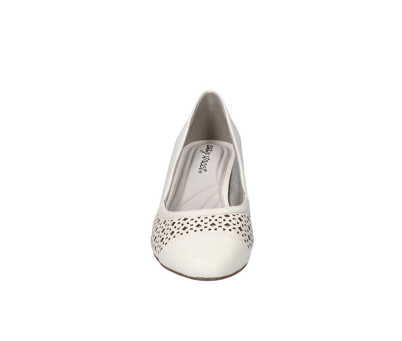Women's Easy Street Neva Pumps
