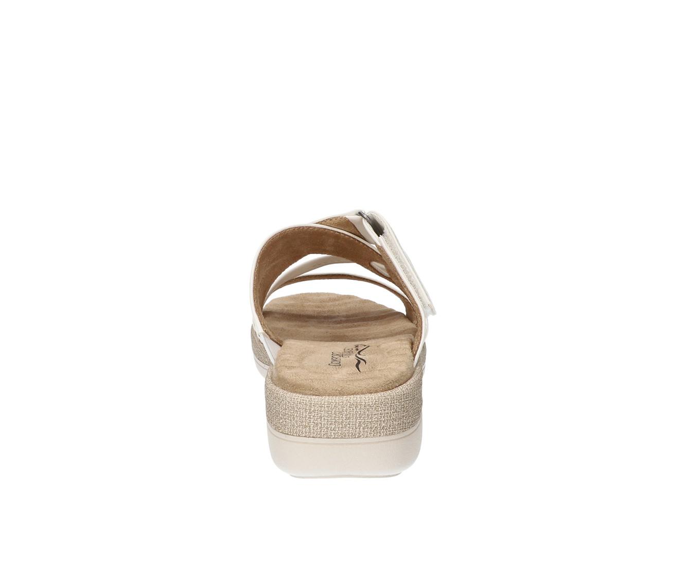 Women's Easy Street Paola Wedges