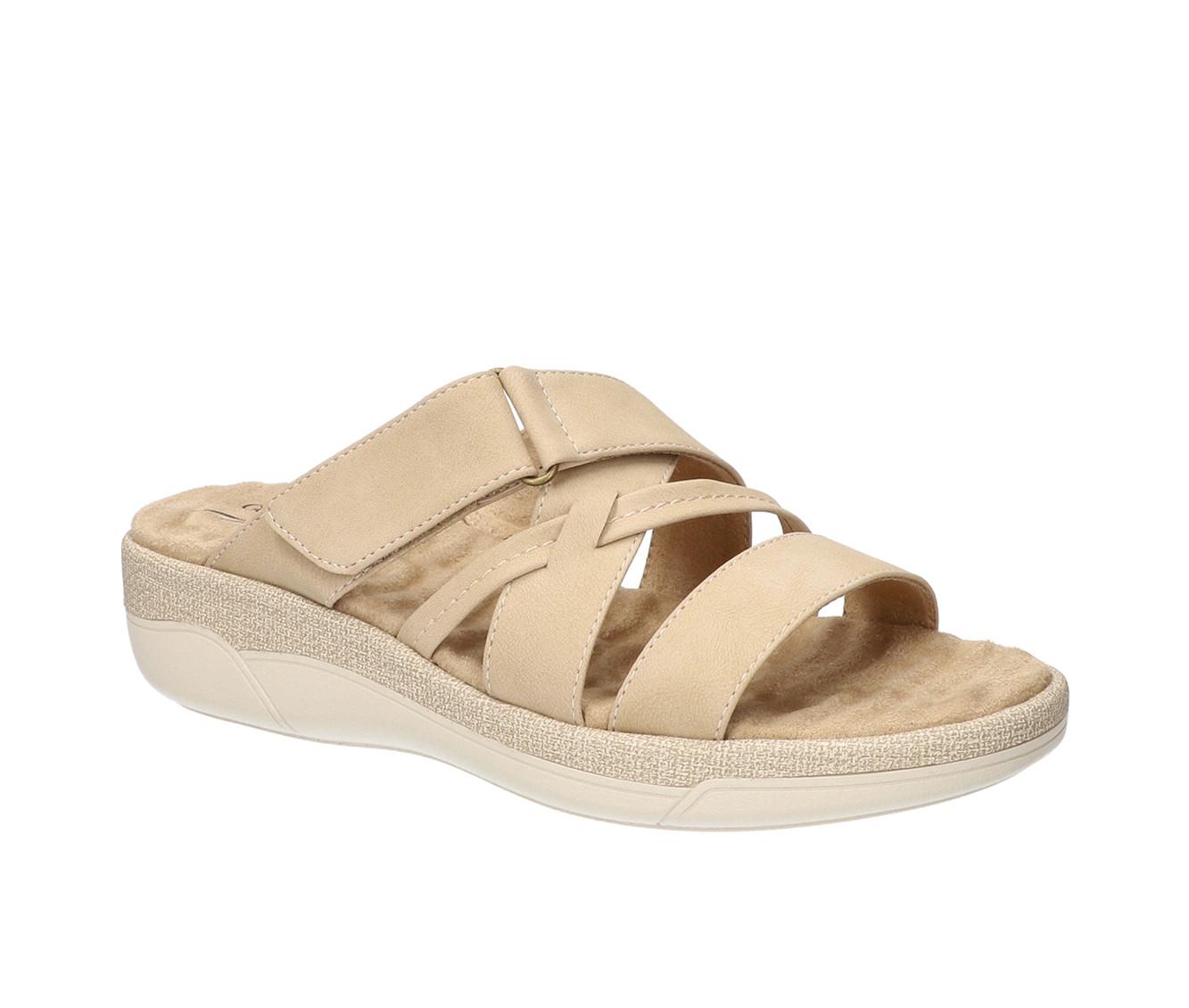 Women's Easy Street Paola Wedges