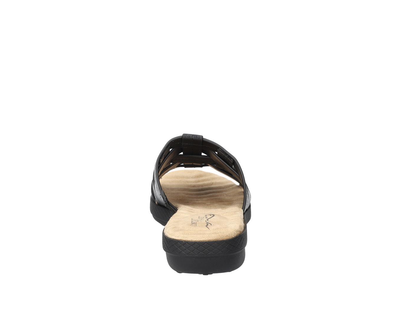 Women's Easy Street Maha Sandals
