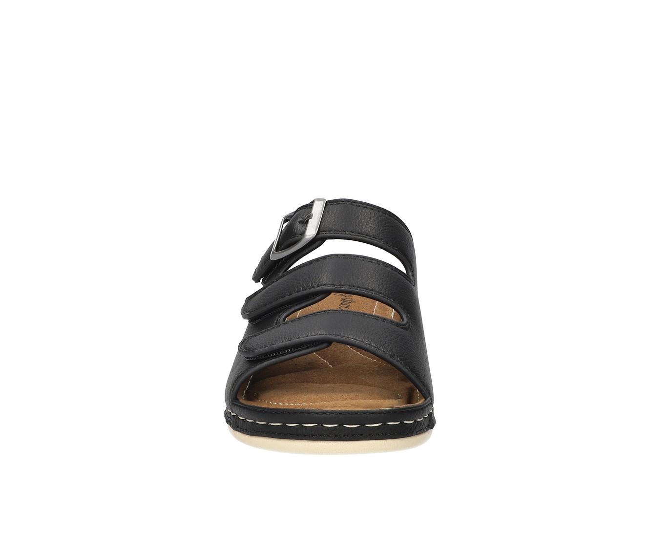 Women's Easy Street Pinterry Sandals