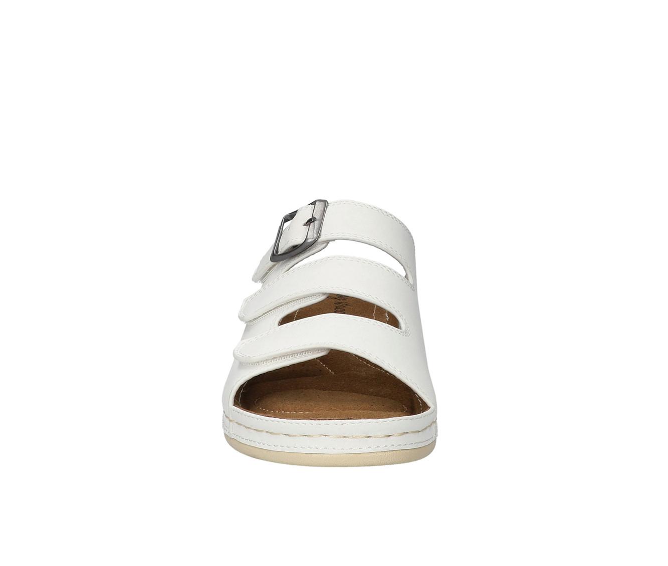 Women's Easy Street Pinterry Sandals