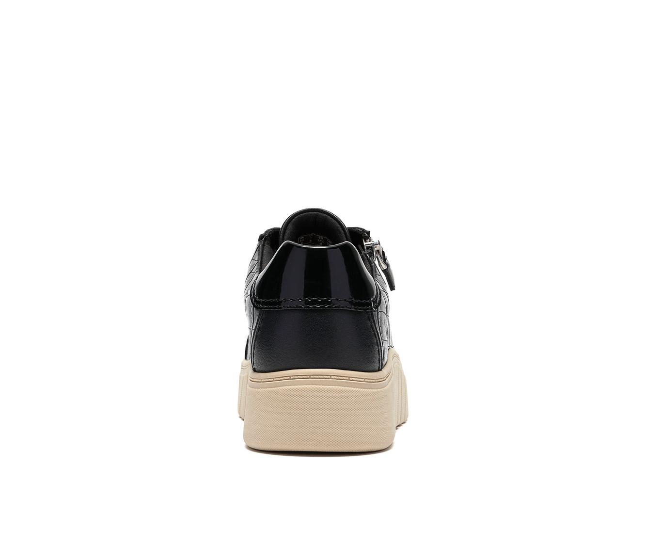 Women's Clarks Mykah Joy Casual Shoes